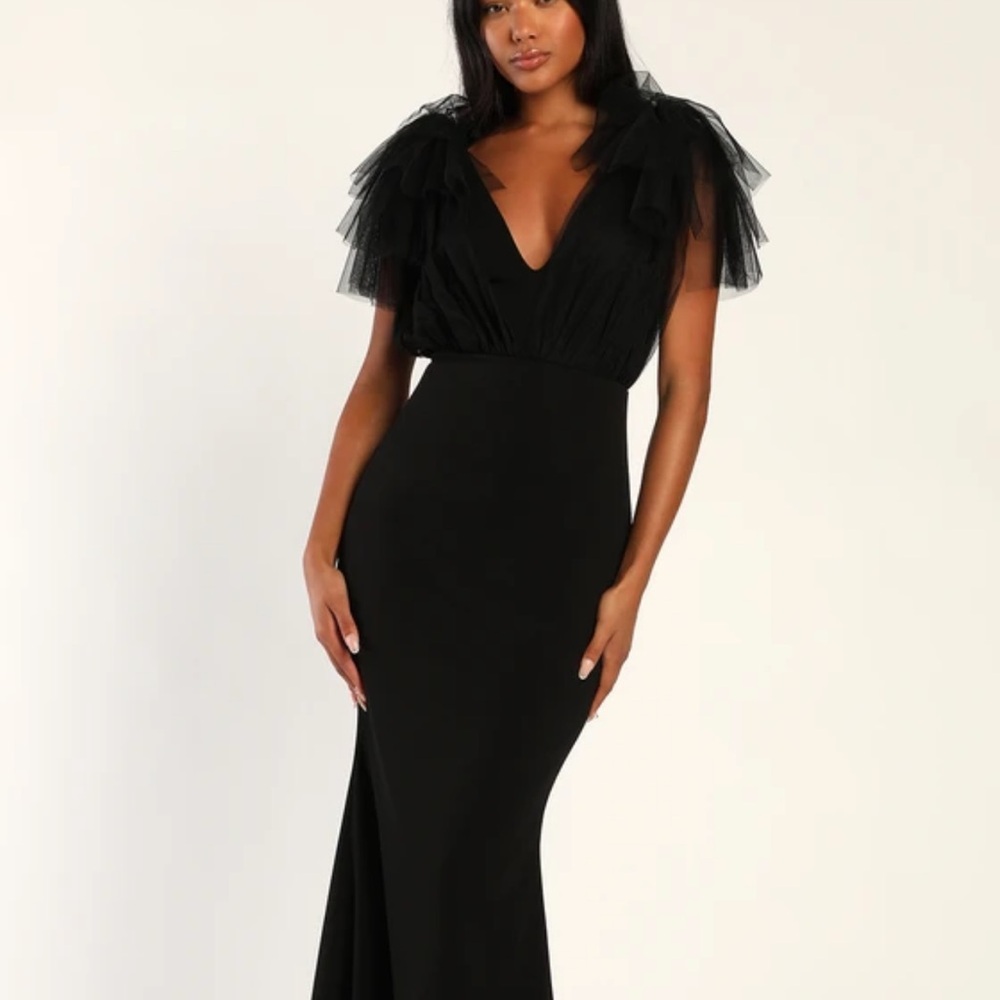 Lulu's Black Maxi Gown with Flutter Sleeves and V-Neck